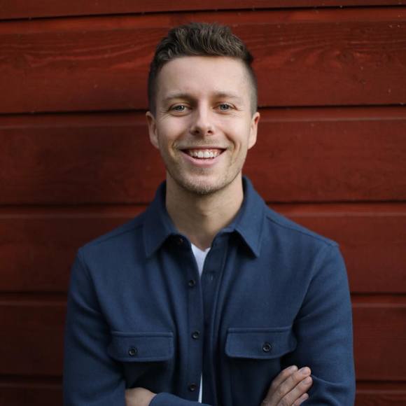 Meet your Posher, Josh - Picture 1 of 1